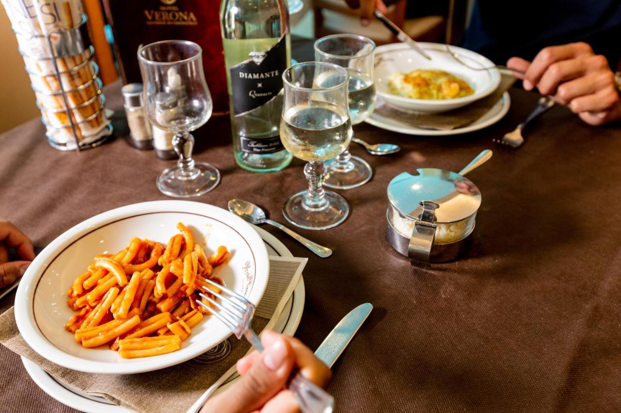 Hotel Verona Cesenatico Εξωτερικό φωτογραφία