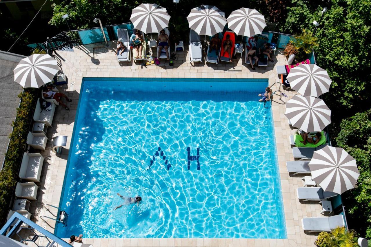 Hotel Verona Cesenatico Εξωτερικό φωτογραφία