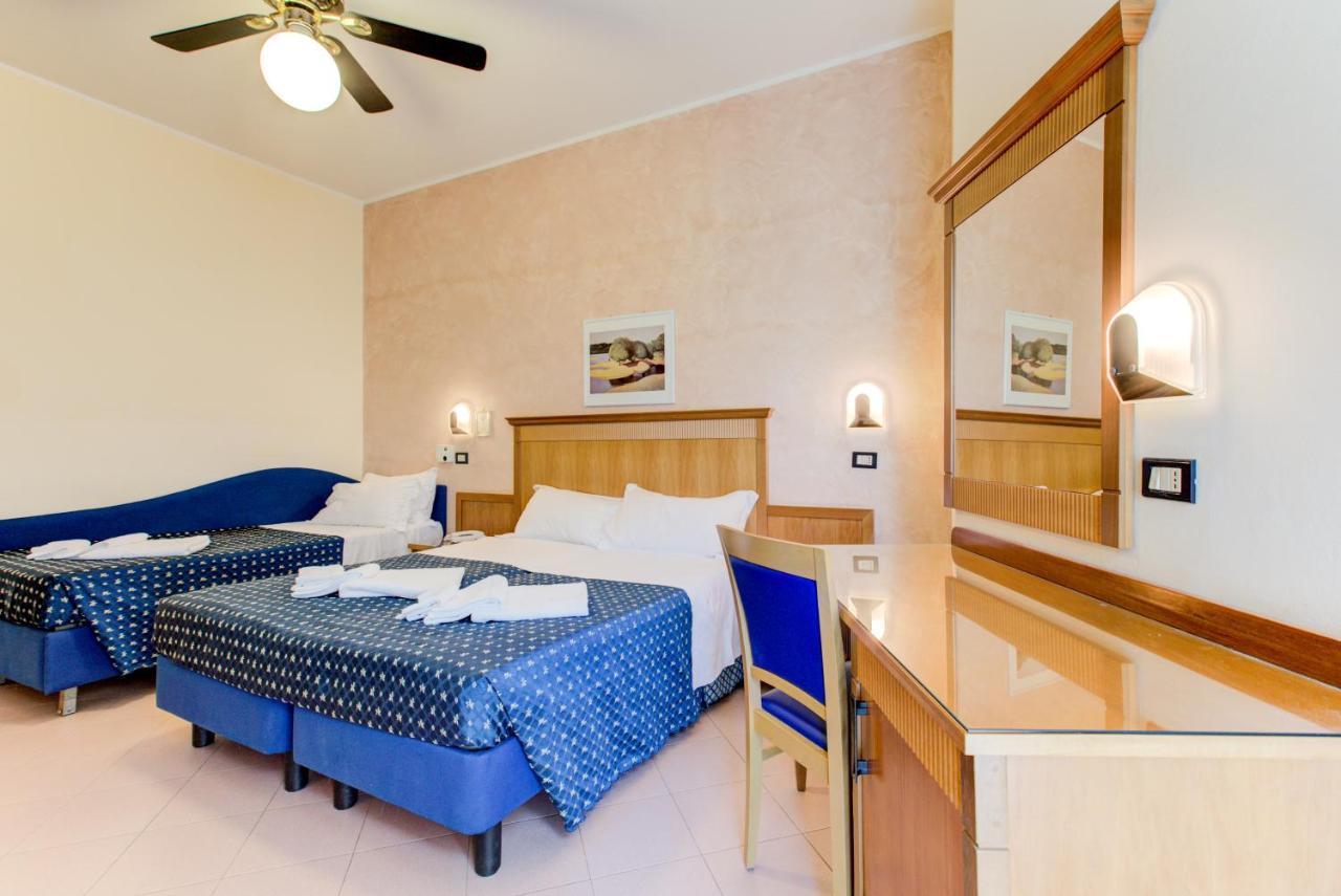 Hotel Verona Cesenatico Εξωτερικό φωτογραφία