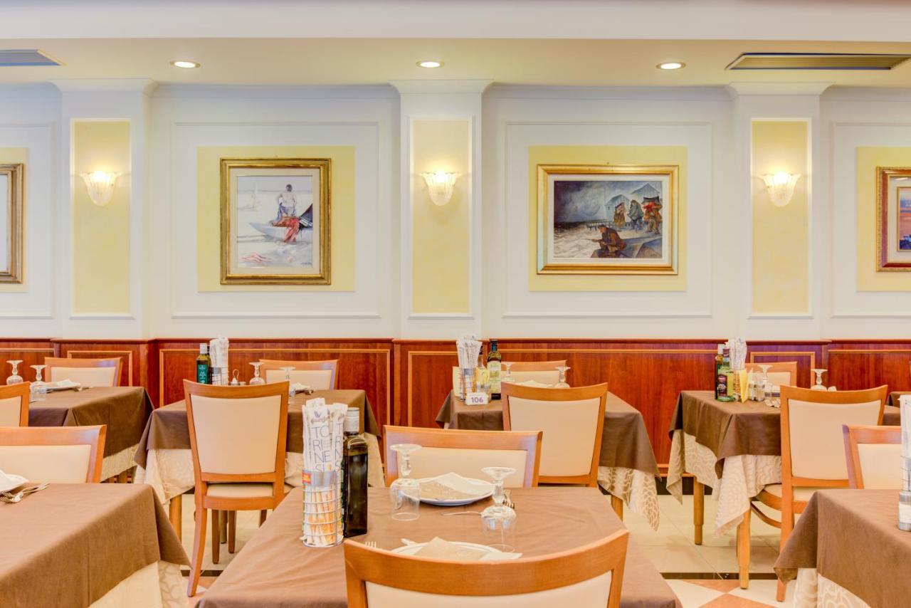 Hotel Verona Cesenatico Εξωτερικό φωτογραφία
