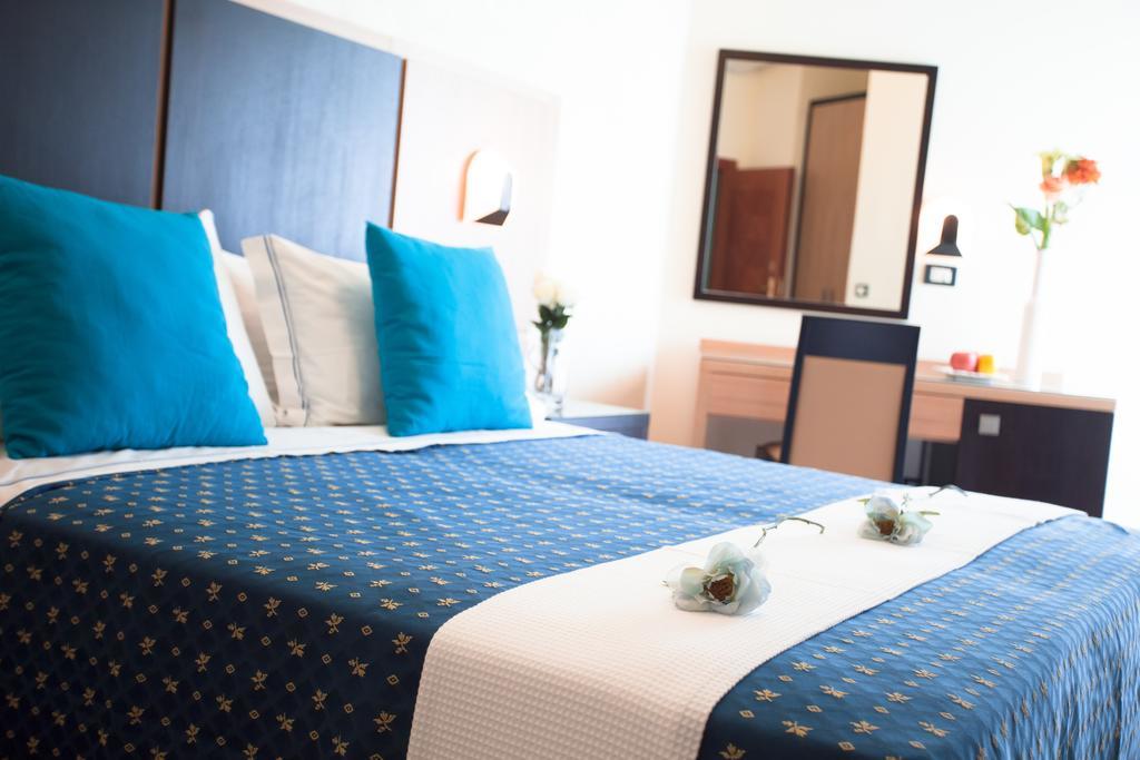 Hotel Verona Cesenatico Δωμάτιο φωτογραφία